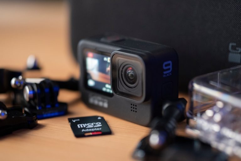 Capturing Moments: A Photographer’s Guide to Essential Equipment